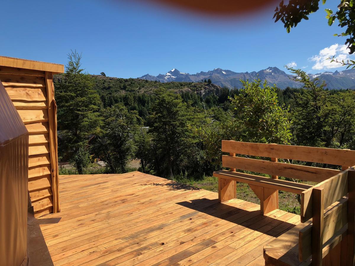 Laguna Larga Lodge Lago Futalaufquen ภายนอก รูปภาพ